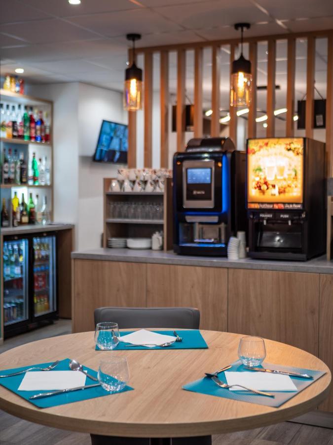 Contact Hotel Restaurant Bleu France - Eragny Cergy Εξωτερικό φωτογραφία
