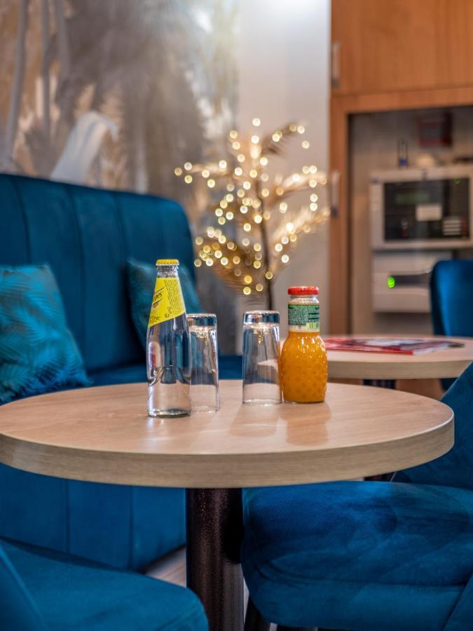Contact Hotel Restaurant Bleu France - Eragny Cergy Εξωτερικό φωτογραφία