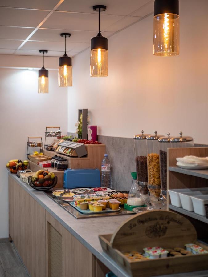 Contact Hotel Restaurant Bleu France - Eragny Cergy Εξωτερικό φωτογραφία